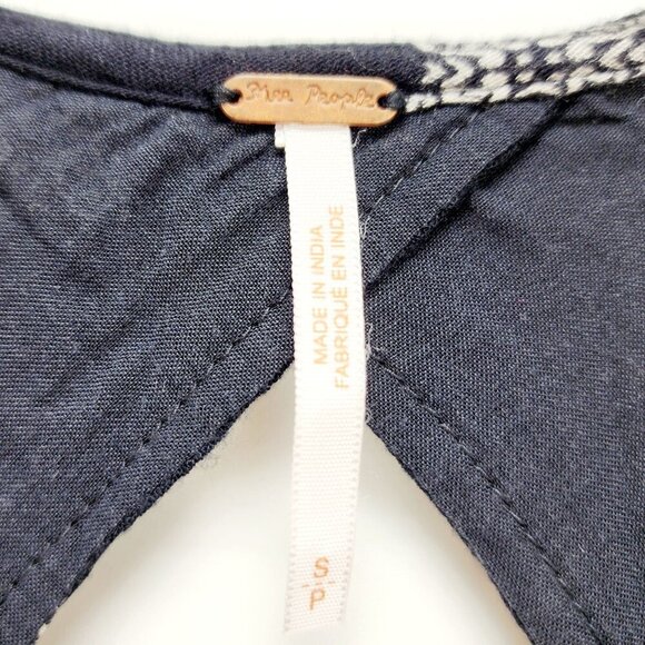 Free People Dress Womens Sleeveless Black & White Print Rayon Blend Size S - Picture 2 of 13